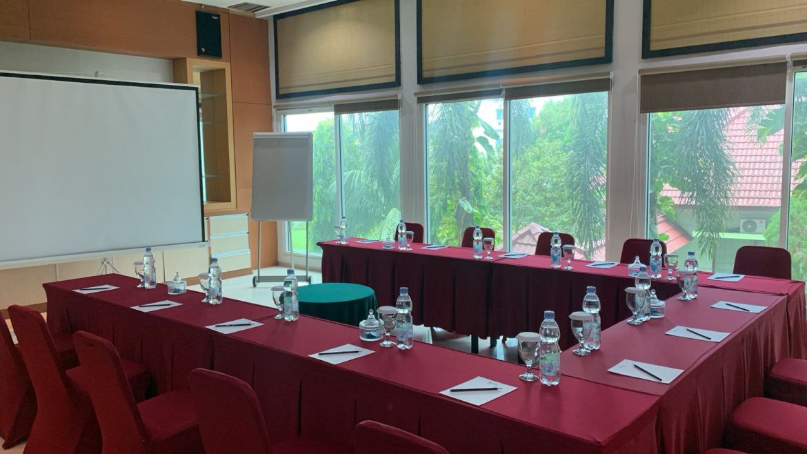 Musi Rawas Room Setup U Shape 25 Pack